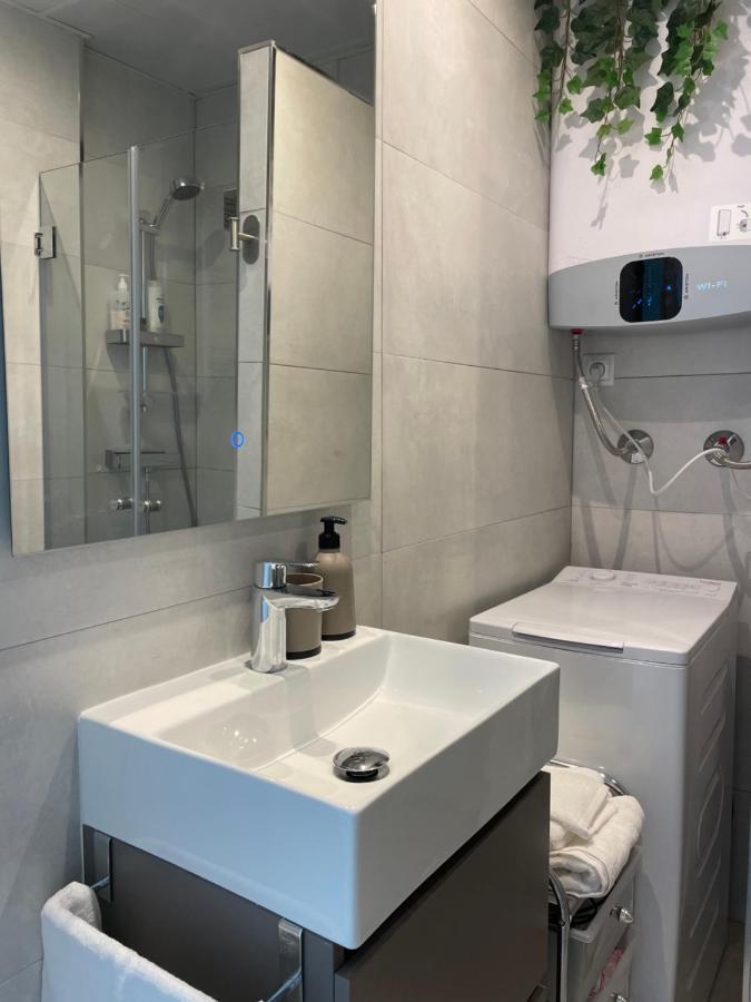 Allegra Suite Malaga Exterior photo